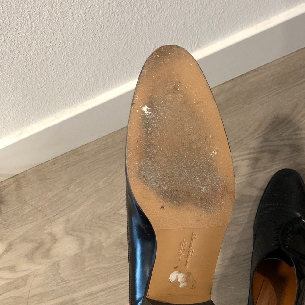 Ferragamo brogue Oxford shoes, size 8 B - Picture 4 of 15